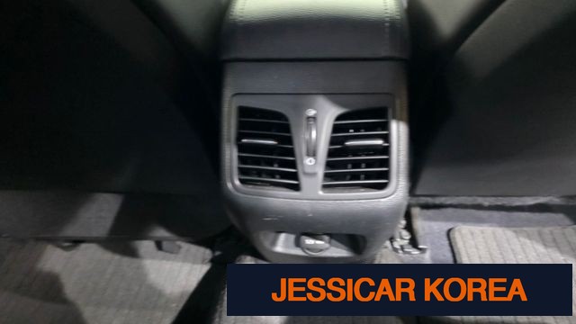 2015 Hyundai LF Sonata - Thumbnail 3