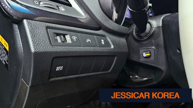2013 Hyundai Santa Fe DM - Thumbnail 6