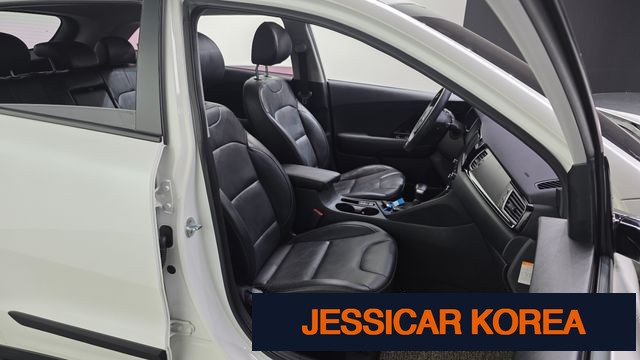 2017 Kia Niro - Thumbnail 7
