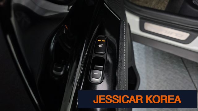 2017 Kia Niro - Thumbnail 18