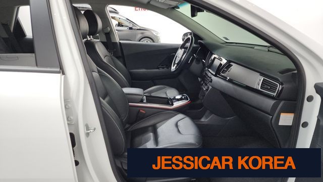 2020 Kia Niro EV - Thumbnail 5