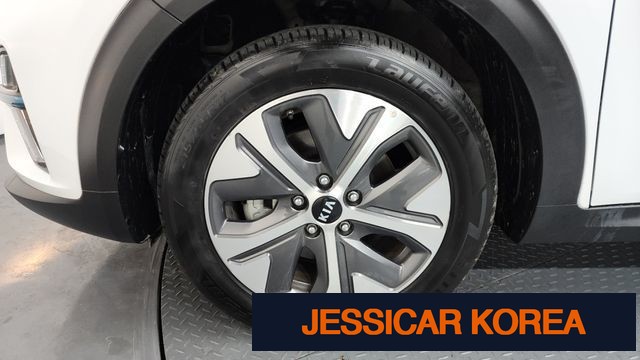 2020 Kia Niro EV - Thumbnail 10