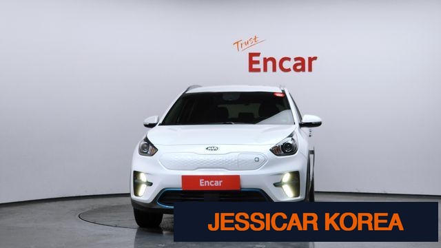 2020 Kia Niro EV - Thumbnail 11