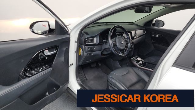 2020 Kia Niro EV - Thumbnail 14