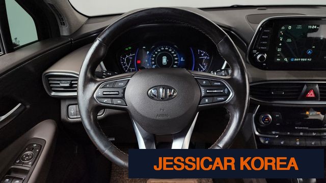 2019 Hyundai Santa Fe TM - Thumbnail 17