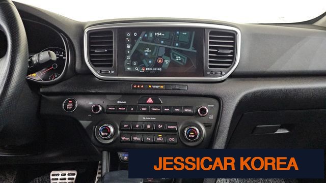2021 Kia Sportage the bold - Thumbnail 3