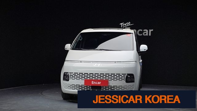 2025 Hyundai Staria - Thumbnail 16