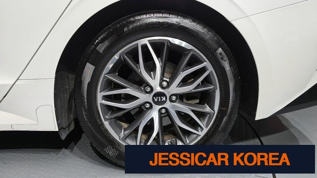 2021 Kia K5 3rd Gen - Thumbnail 18