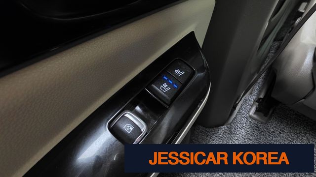 2023 Kia Carnival 4th Gen - Thumbnail 6