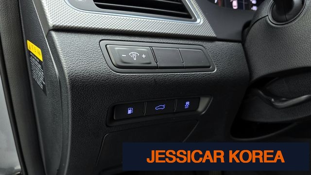 2016 Hyundai LF Sonata - Thumbnail 2