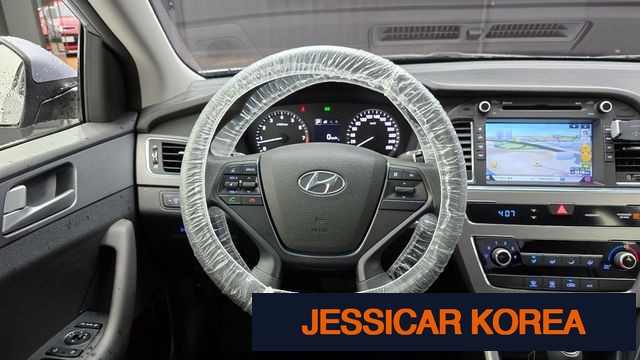 2016 Hyundai LF Sonata - Thumbnail 4