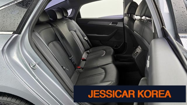 2016 Hyundai LF Sonata - Thumbnail 13