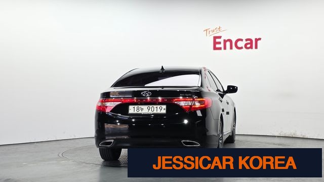 2014 Hyundai Grandeur HG - Thumbnail 9