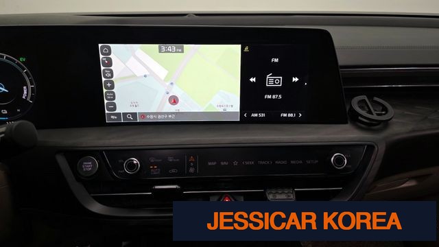 2022 Kia K8 Hybrid - Thumbnail 10