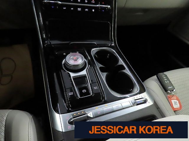 2023 Kia Carnival 4th Gen - Thumbnail 16
