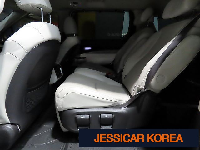 2023 Kia Carnival 4th Gen - Thumbnail 18