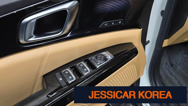 2021 Kia Carnival 4th Gen - Thumbnail 2