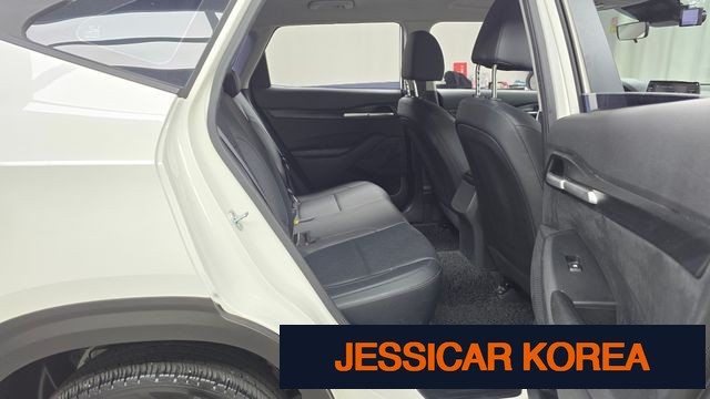 2020 Kia Seltos - Thumbnail 14