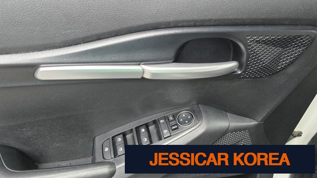 2020 Kia Seltos - Thumbnail 20