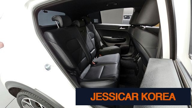 2019 Kia Sportage the bold - Thumbnail 16
