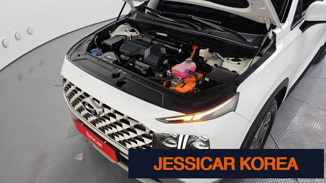 2022 Hyundai The New Santa Fe - Thumbnail 2