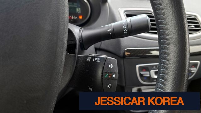 2011 Renault Korea New SM3 - Thumbnail 12