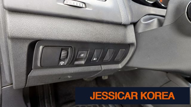 2011 Renault Korea New SM3 - Thumbnail 15