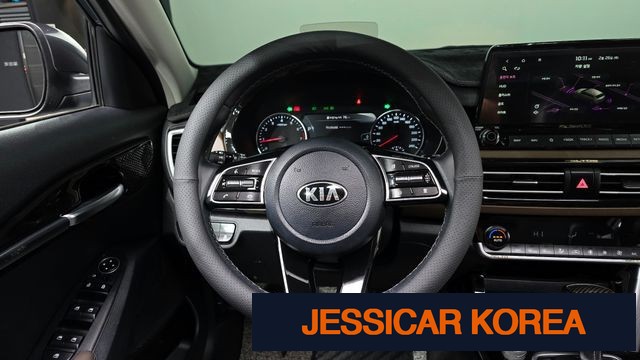 2022 Kia Seltos - Thumbnail 18