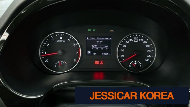 2022 Kia Seltos - Thumbnail 19