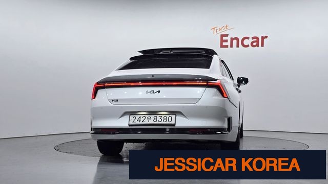 2025 Kia The New K8 Hybrid - Thumbnail 4