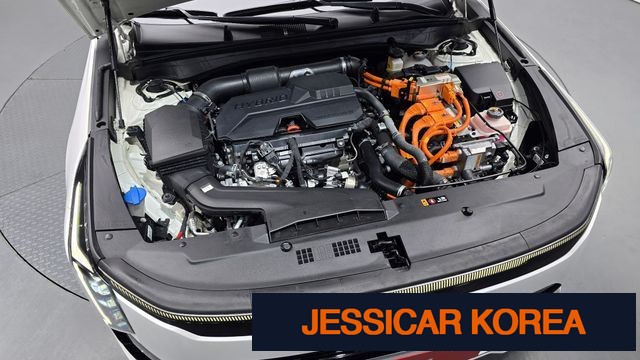 2025 Kia The New K8 Hybrid - Thumbnail 7