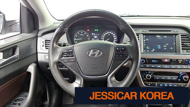 2017 Hyundai LF Sonata - Thumbnail 14