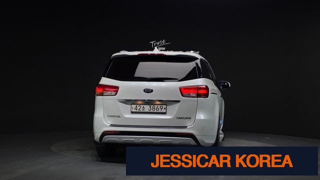 2016 Kia All New Carnival - Thumbnail 3