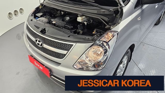 2012 Hyundai Grand Starex - Thumbnail 9