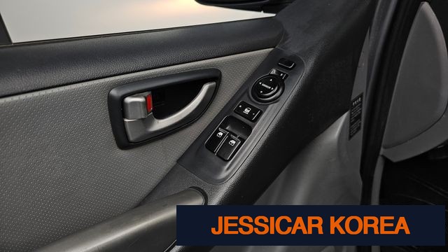 2012 Hyundai Grand Starex - Thumbnail 14