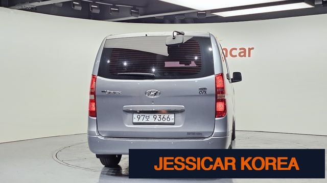2012 Hyundai Grand Starex - Thumbnail 17