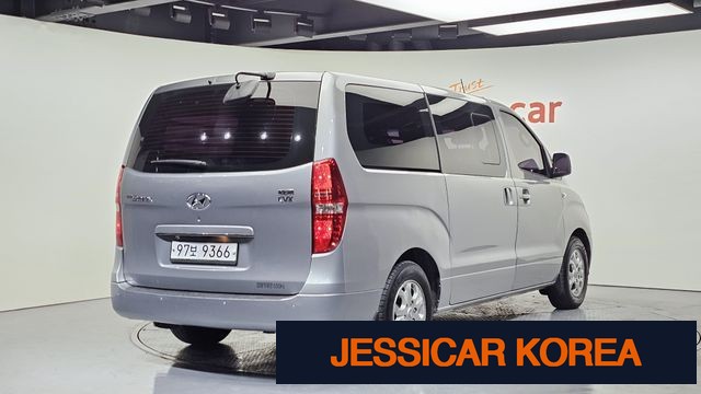 2012 Hyundai Grand Starex - Thumbnail 19