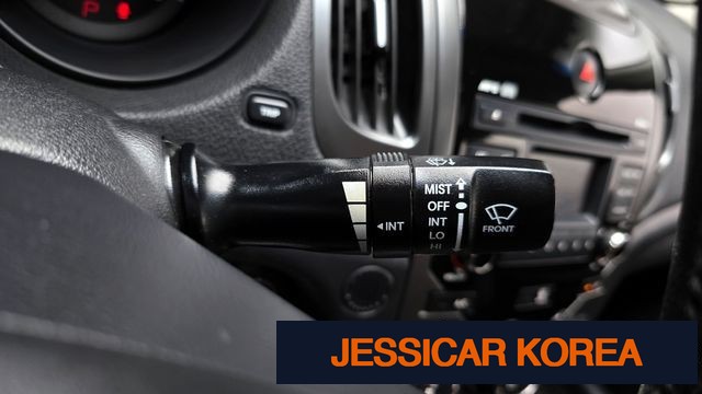 2011 Kia Forte Coupe - Thumbnail 20