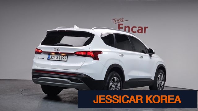 2023 Hyundai The New Santa Fe - Thumbnail 8