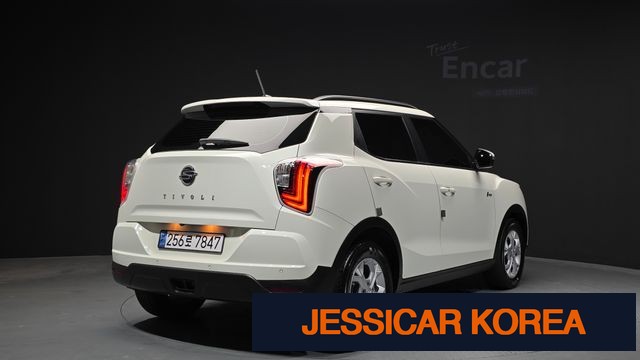 2021 KG Mobility Very New Tivoli - Thumbnail 5