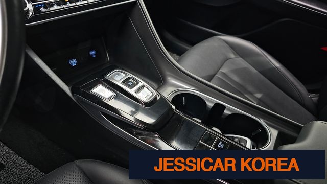 2022 Hyundai Sonata (DN8) - Thumbnail 2