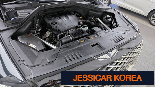 2020 Genesis GV80 - Thumbnail 17