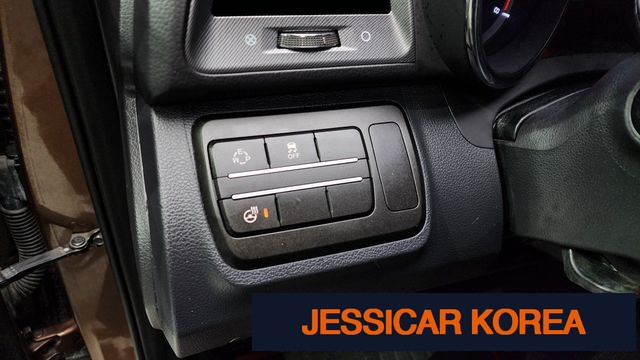 2017 KG Mobility Tivoli - Thumbnail 10