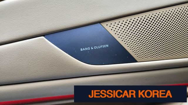 2025 Genesis G80 (RG3) - Thumbnail 12