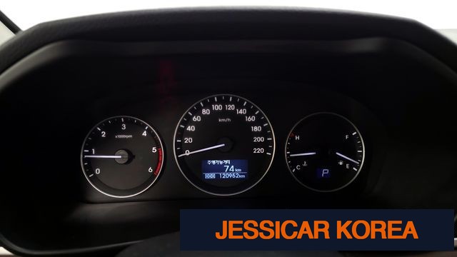 2019 Hyundai The New Grand Starex - Thumbnail 7