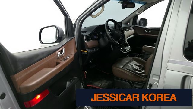 2019 Hyundai The New Grand Starex - Thumbnail 11