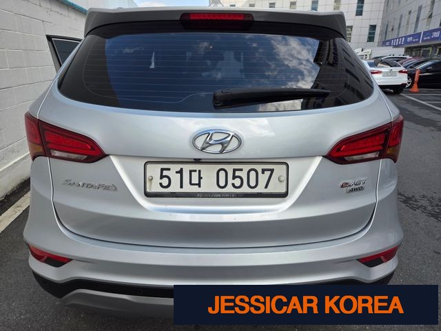 2016 Hyundai Santa Fe The Prime - Thumbnail 3