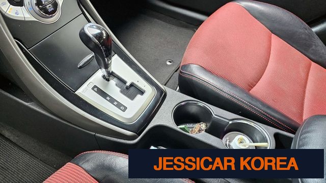 2011 Hyundai Avante MD - Thumbnail 14