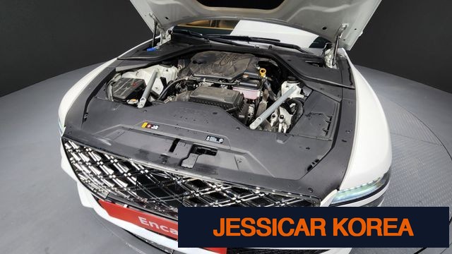 2025 Genesis G80 (RG3) - Thumbnail 20