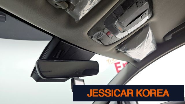 2023 Kia Sportage 5th Gen - Thumbnail 5